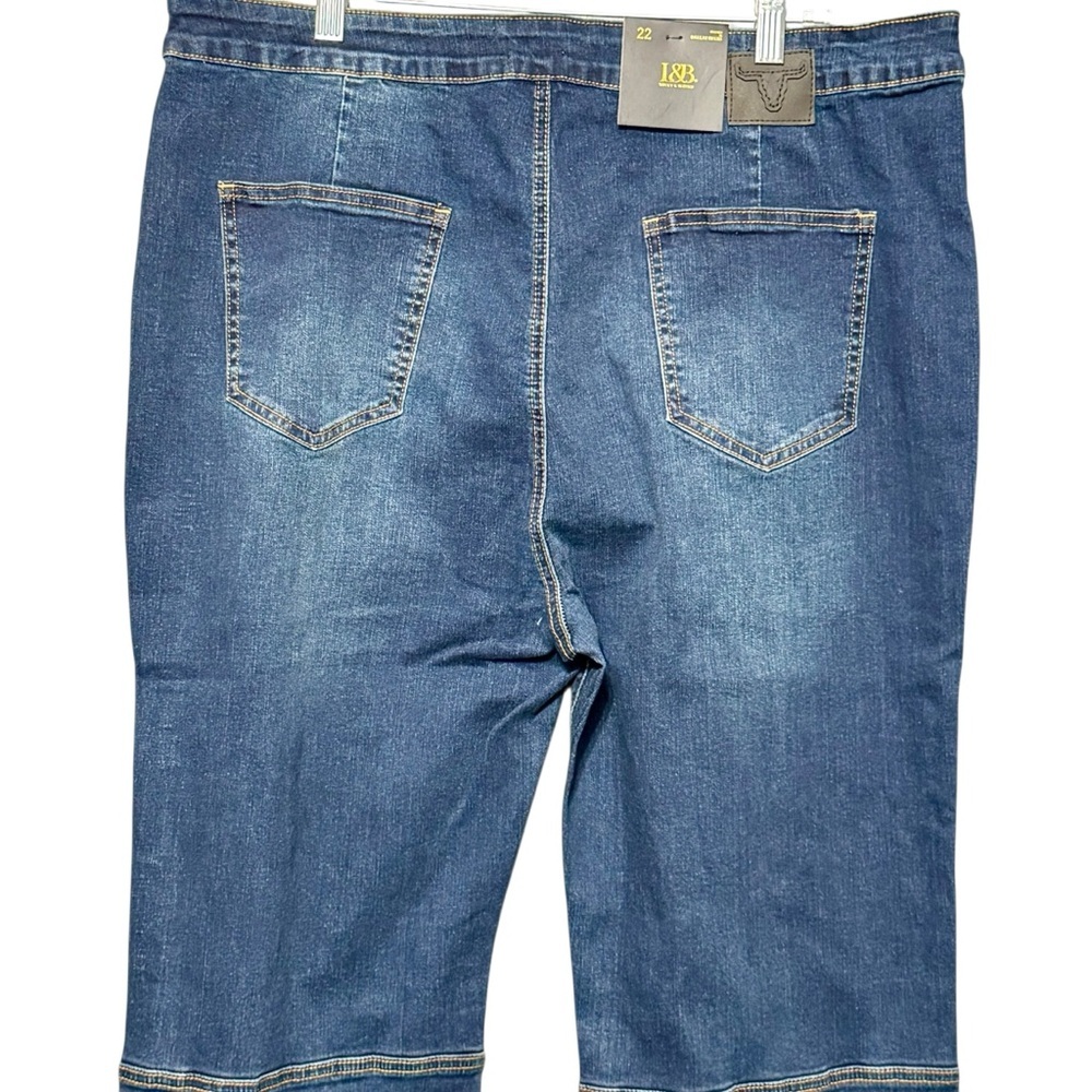 L&B High Rise Flared Leg Dark Wash Denim Plus Sized Jeans size 22 - Picture 6 of 12
